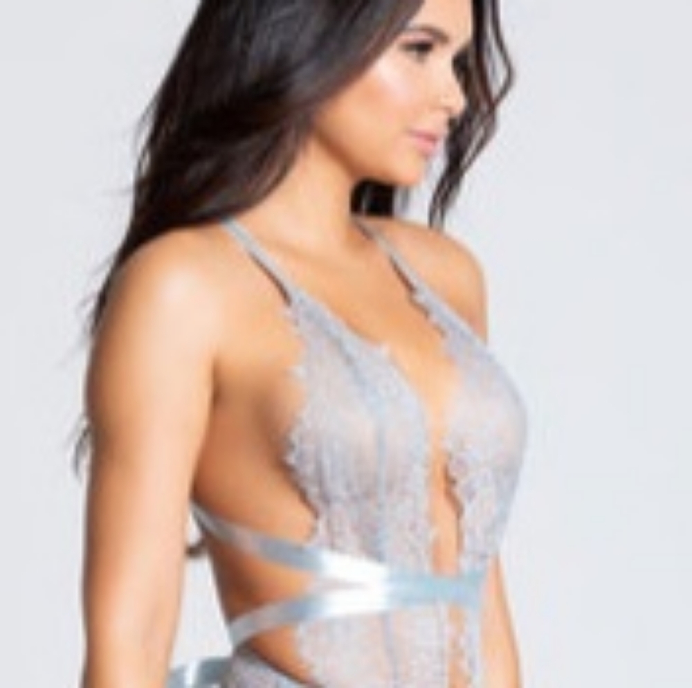 Spicy lace plunging lingerie